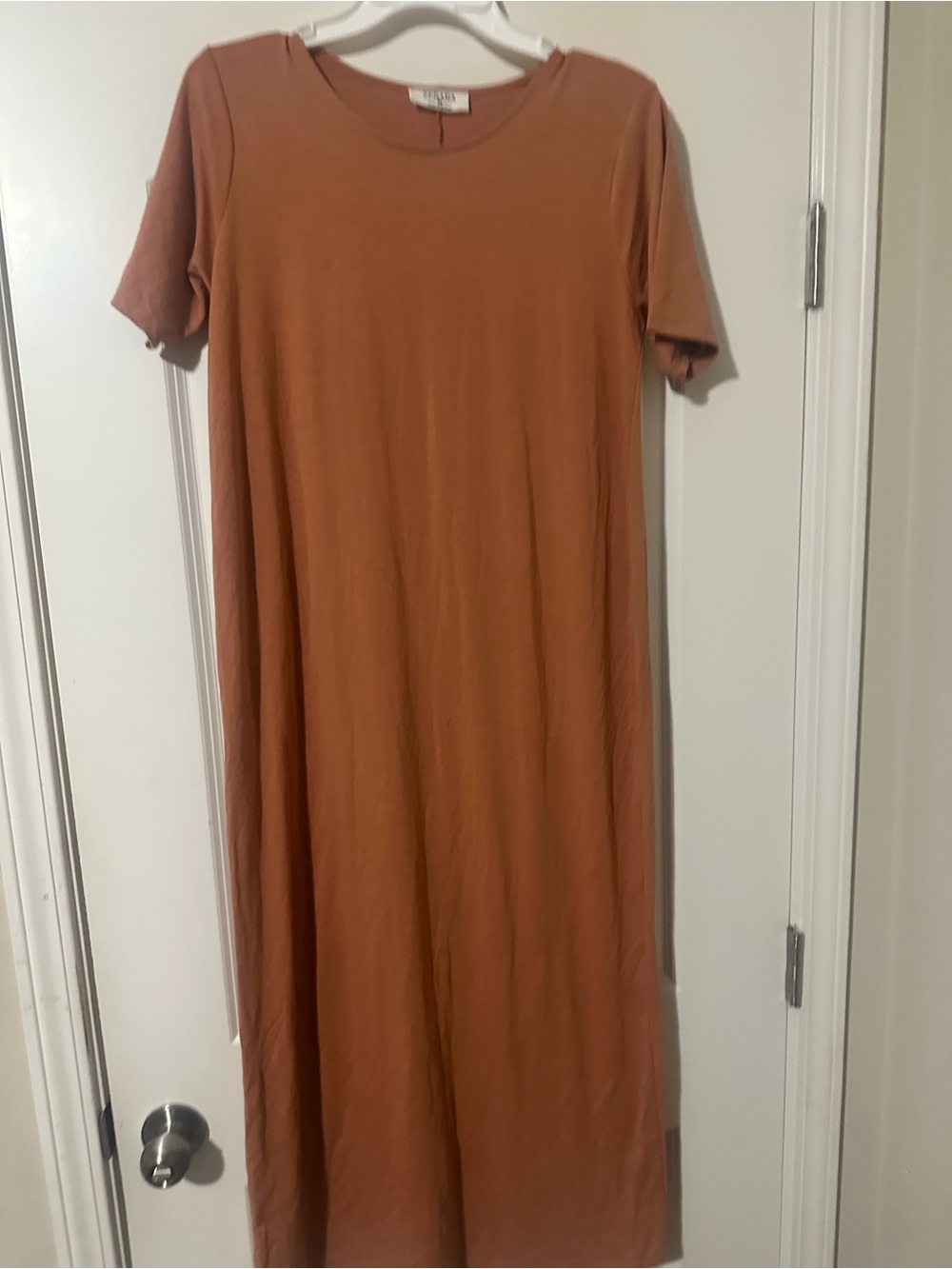 Classic Short-Sleeve Maxi Dress in Rust